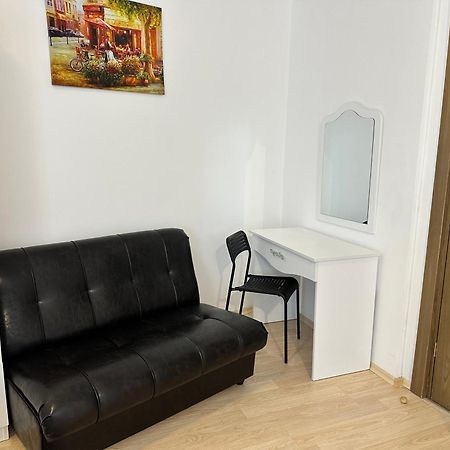 בנסקו Luxury Apartments In St. John Park מראה חיצוני תמונה