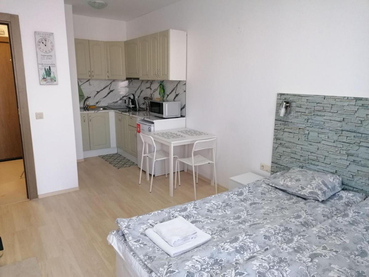 בנסקו Luxury Apartments In St. John Park מראה חיצוני תמונה
