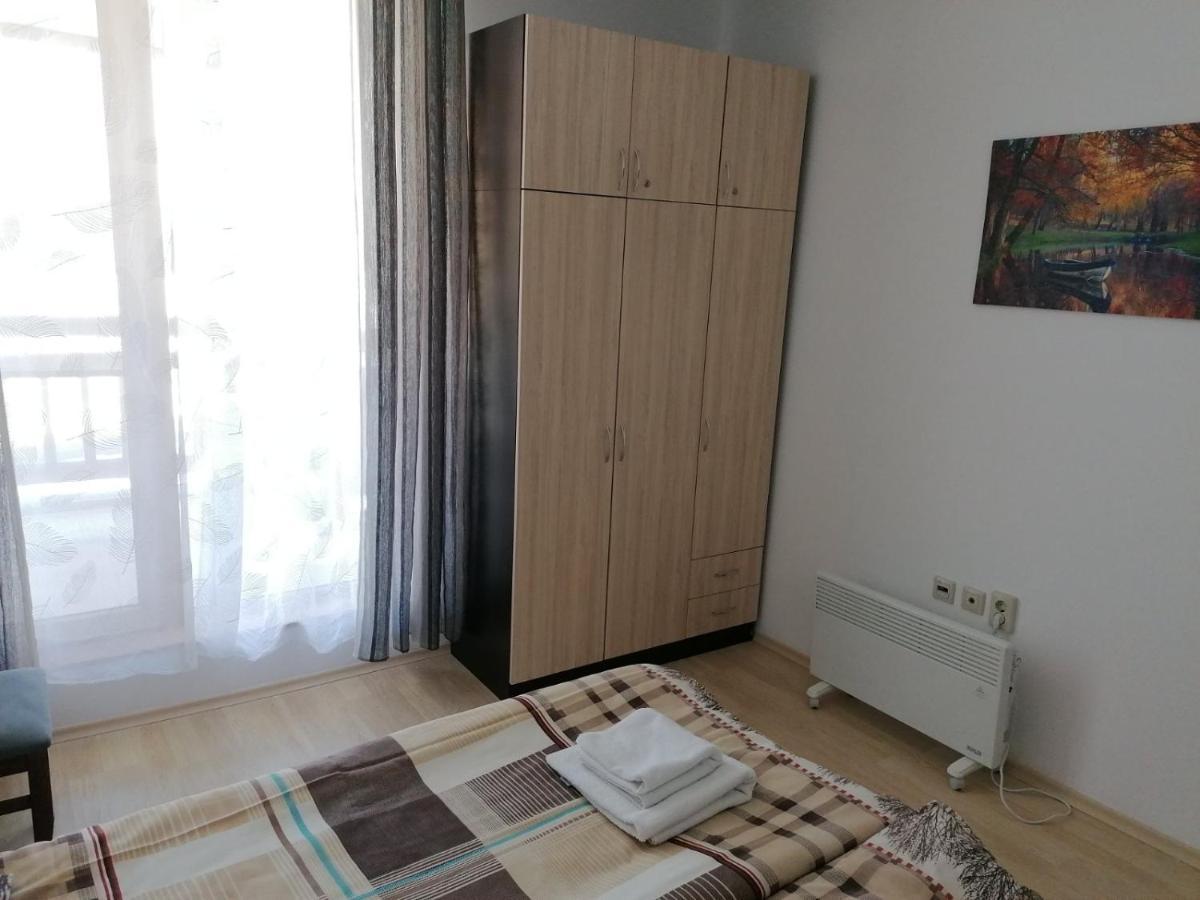 בנסקו Luxury Apartments In St. John Park מראה חיצוני תמונה