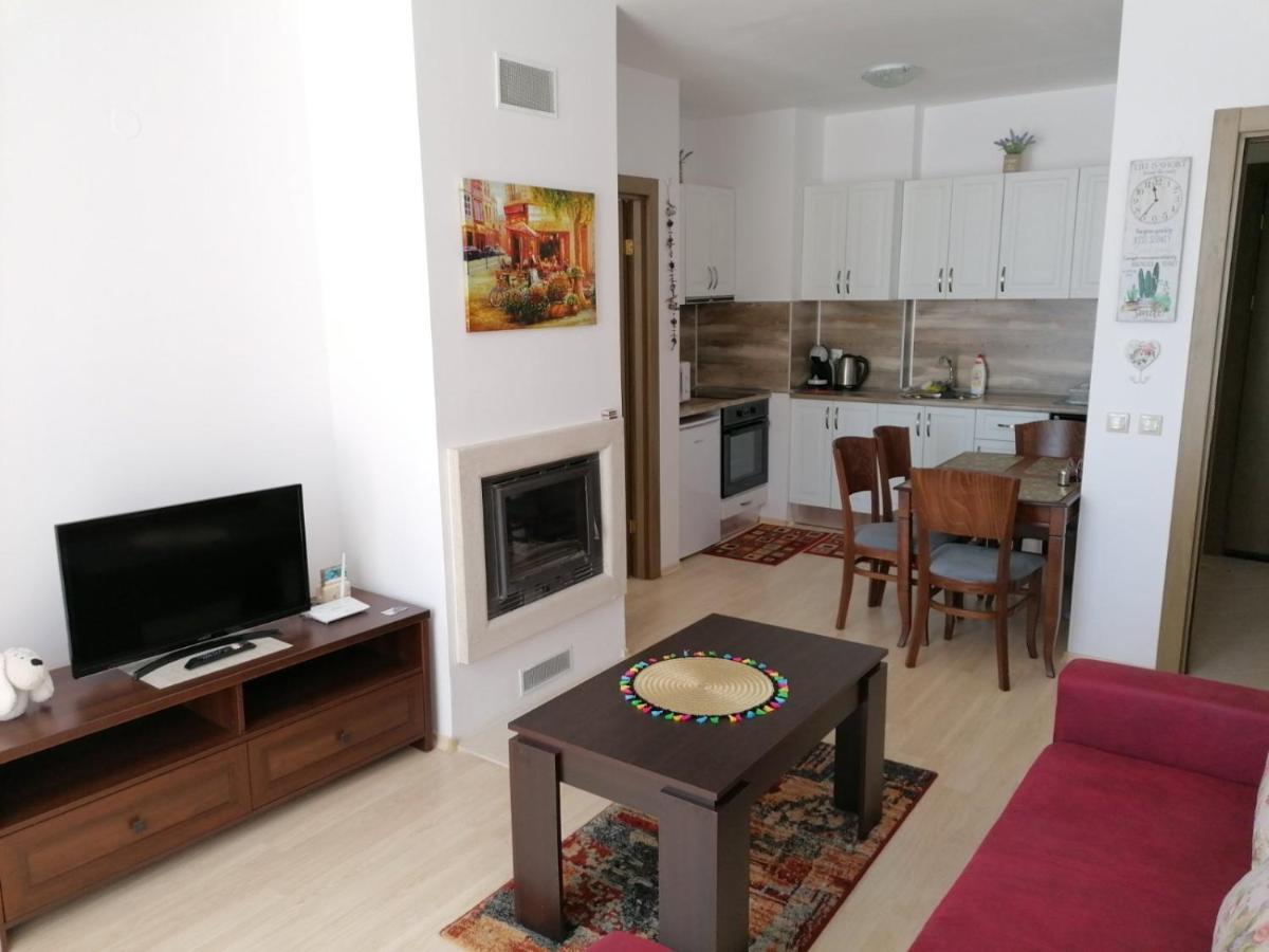 בנסקו Luxury Apartments In St. John Park מראה חיצוני תמונה