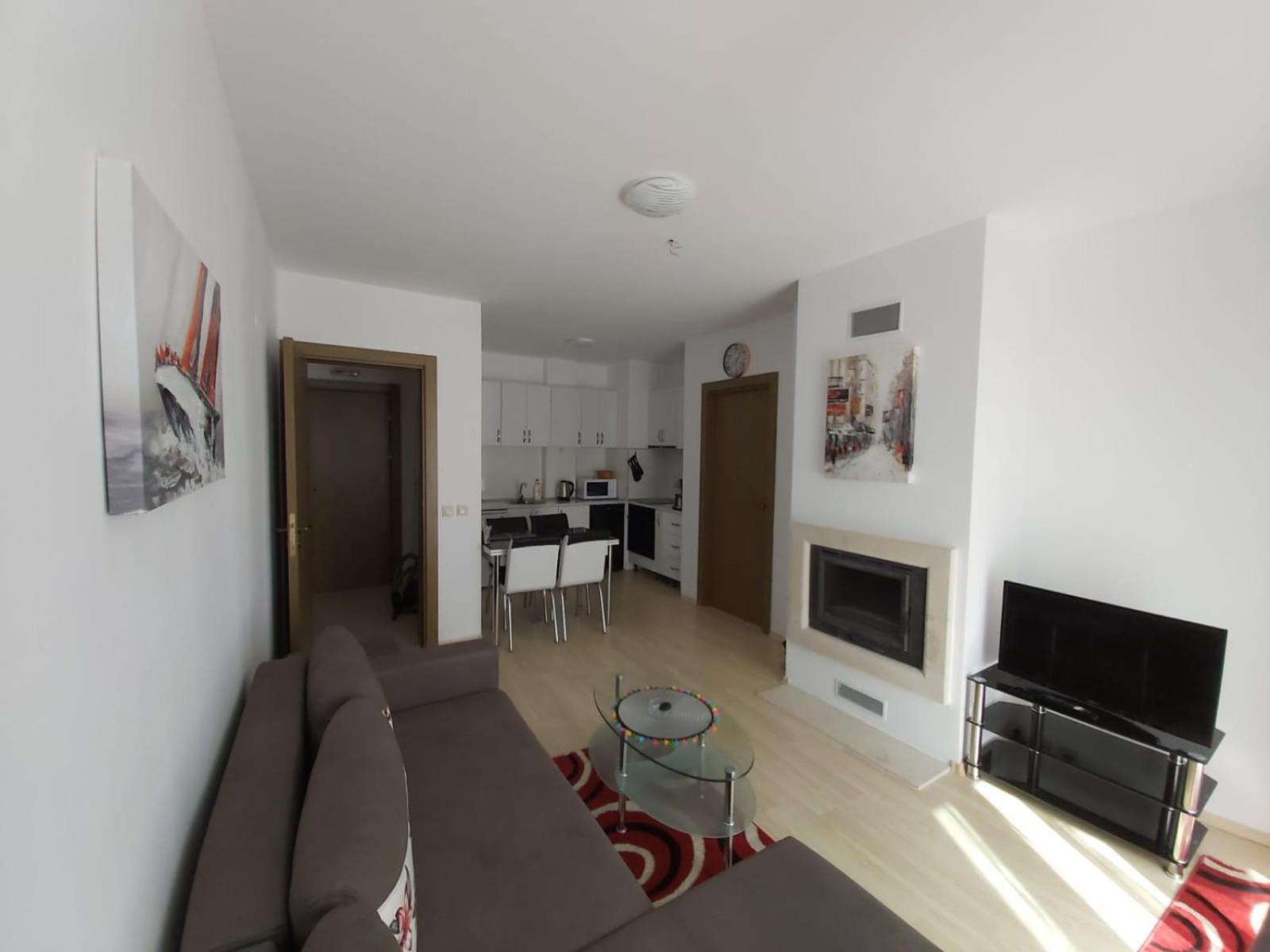 בנסקו Luxury Apartments In St. John Park מראה חיצוני תמונה